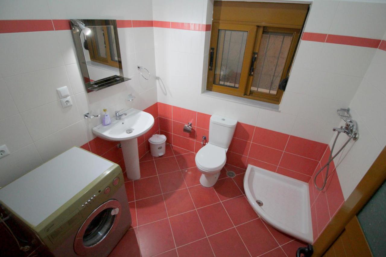 Villa 24 Sarande Bagian luar foto