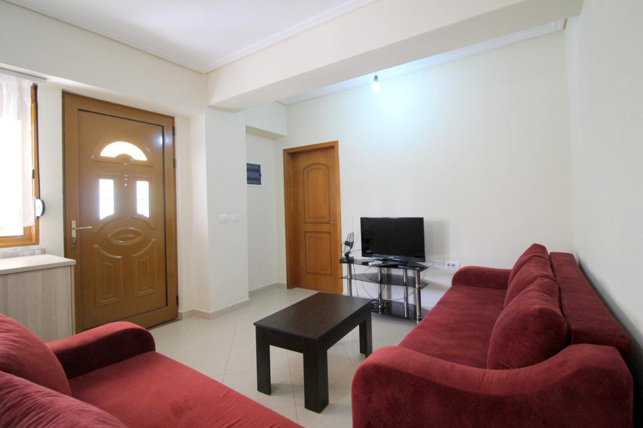 Villa 24 Sarande Bagian luar foto